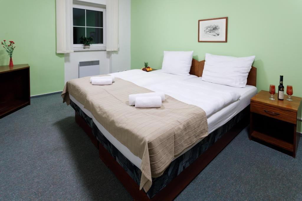 Hotel U Andela Michaela Javorna Luaran gambar