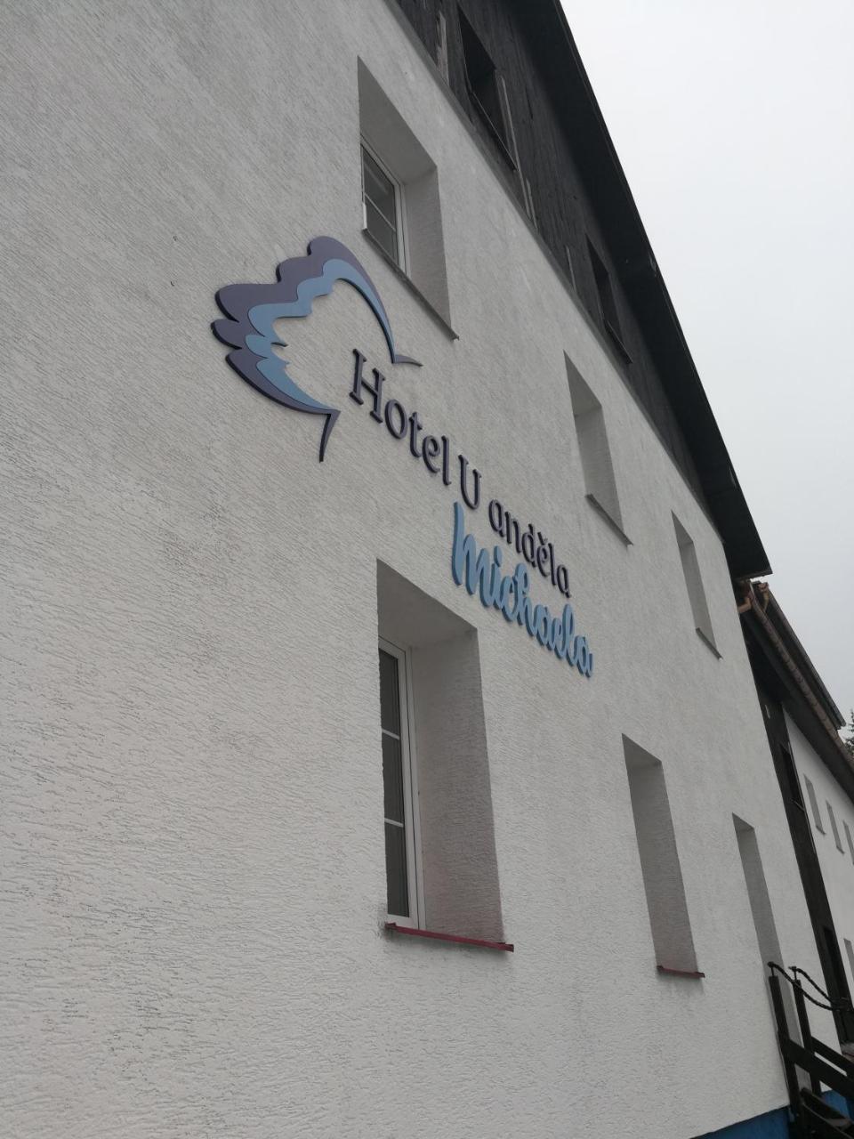 Hotel U Andela Michaela Javorna Luaran gambar